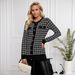 Damen-Strickjacke – Oversize-Langarm-Coatigan mit Knopfleiste vorne (XS-XL, Polyester, Schwarz-Weiß-Kariert, Retro & Elegant)_voghion.com