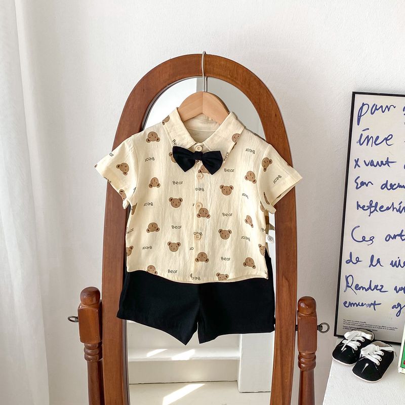 Mother & Kids ins boys 2024 summer style handsome gentleman bow tie short-sleeved printed bear shirt shorts two-piece suit_voghion.com
