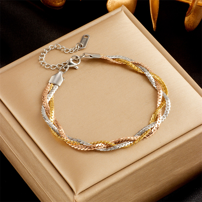 European And American Cross-border Simple Personality Niche Design Contrast Color Twist Braided Chain Titanium Steel_voghion.com