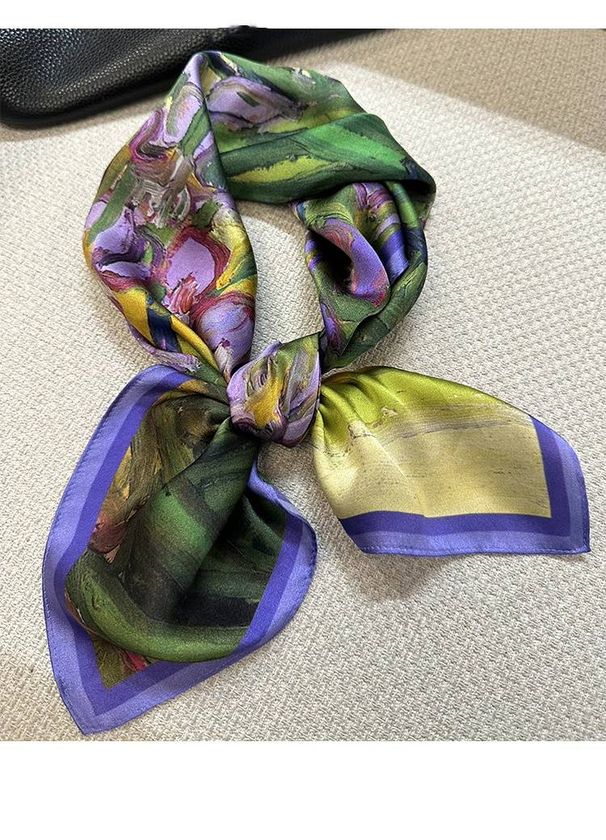 Violeta īrisa ~ 100% zīdkoka zīda šalle Zīds 65 Maza kvadrātveida šalle Zīda šalle Plāna augstas kvalitātes dāvanu šalle Sasmalcināts zieds_voghion.com