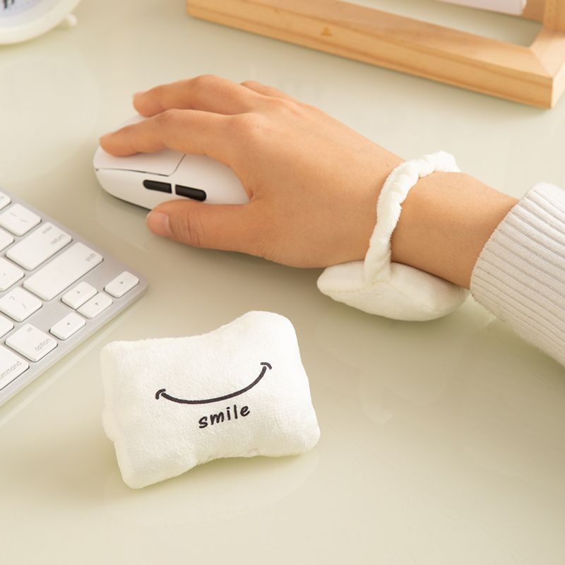 Unbeatable Quality Wrist Protector Mini Pillow Mouse Pad For Office Workers_voghion.com