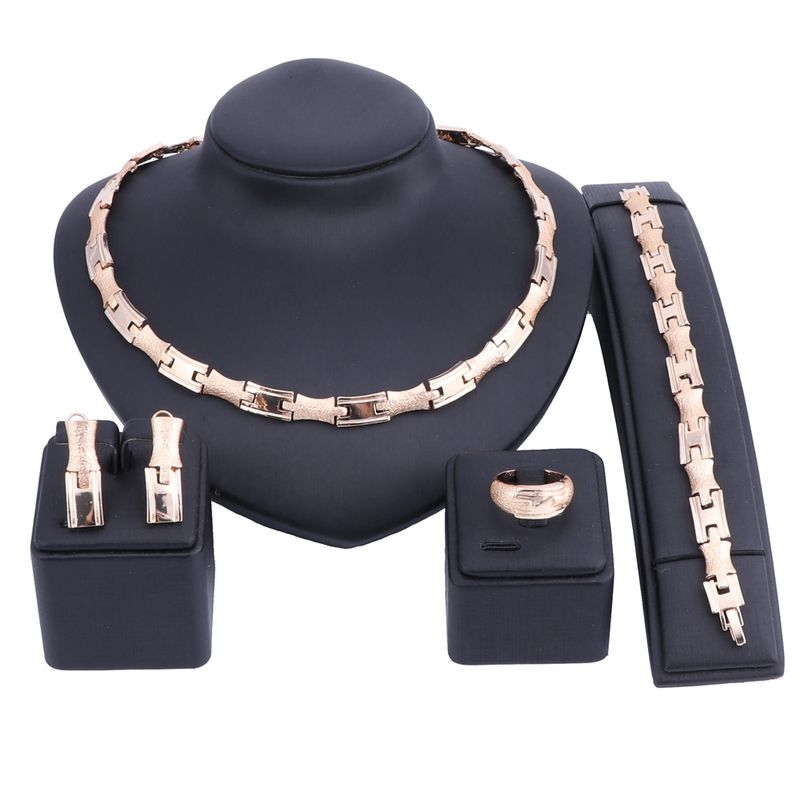 Ensembles de bijoux de fête pour dames perles africaines ensembles de bijoux de couleur or pour femmes bijoux de collier de Costume indien_voghion.com