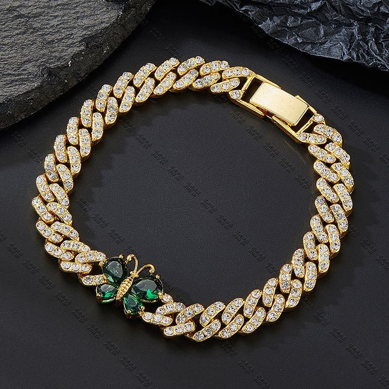 Conjunto de joyas para mujer, collar de mariposa de moda, joyería de hip hop, aleación de esmeralda, diamantes de imitación, cadena cubana galvanizada versátil de alta gama_voghion.com