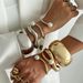 Design Sense: Irregular Metal Lines, Pearl Bracelet, Exaggerated Stacking, Large Light Surface Spring Bracelet_voghion.com