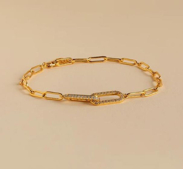 Light Luxury Paperclip Shaped Stainless Steel Simple Copper Inlaid Zircon Infinity Symbol Bracelet For Women_voghion.com