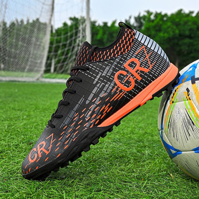 2025 New Model Long Studs Men's Autumn Professional Training Soccer Shoes Wear-resistant Non-slip_voghion.com