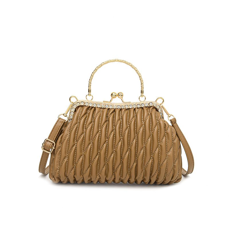 Borsa a tracolla con tracolla a catena quadrata piccola portatile minimalista urbana 2024 da donna con bocca antirughe_voghion.com