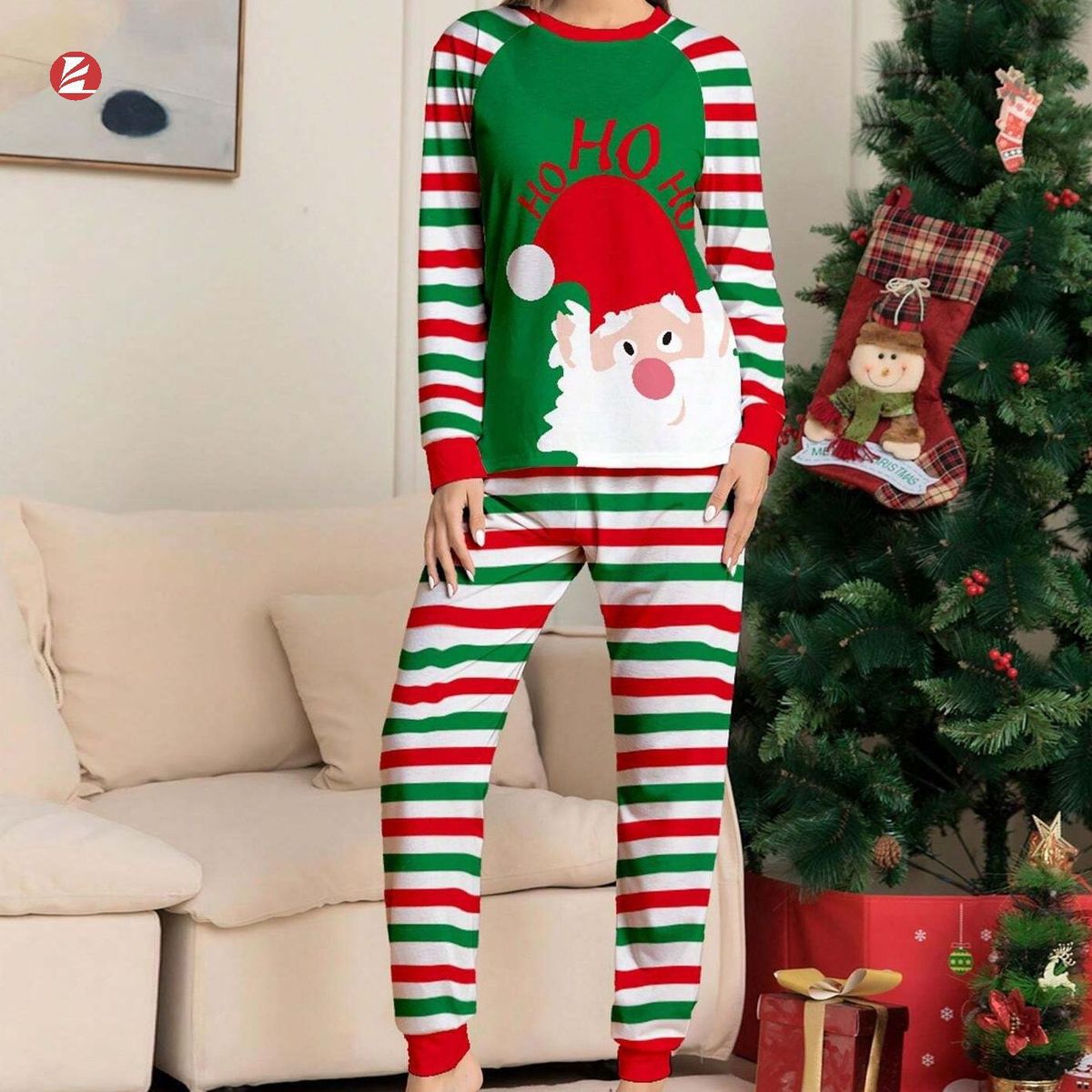 Pigiama a tema natalizio, completo comodo, abbigliamento da casa per donna_voghion.com