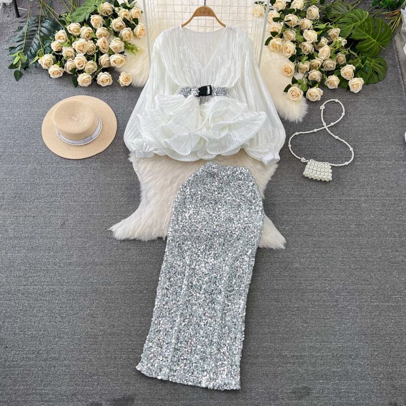 Women's fashion set female socialite temperament lantern long sleeve V-neck lotus leaf bright face shirt women's high waist sequin skirt_voghion.com