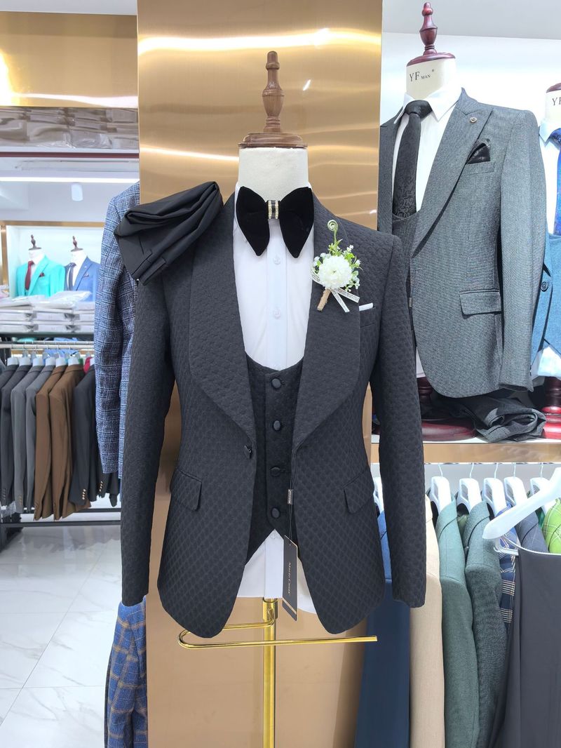 Férfi ruházat öltöny butik külkereskedelmi jacquard férfi esküvői lezser öltöny 3 részes öltöny 3piss_voghion.com