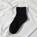 Weiße Bootssocken für Damen, schwarze Baumwollsocken in Mittelrohrform für Herren, vielseitige Basketball-Sportsocken mit flachem Mund_voghion.com