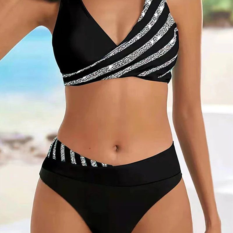 2025 New Sexy Rhinestone Two-Piece For Women Bikini Swimsuit_voghion.com