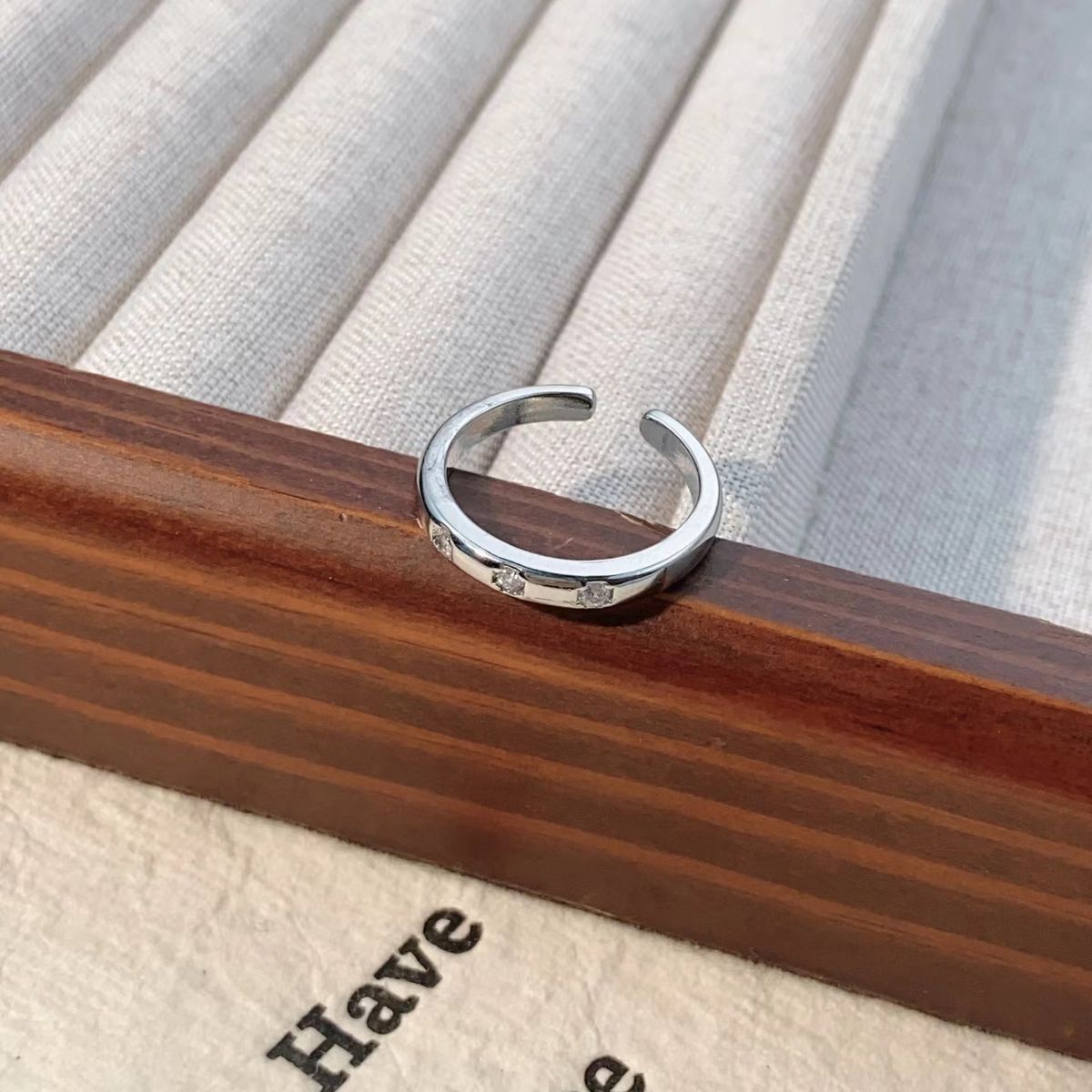 Coldness Style Zircon For Girls, Niche Design, High-end, Exquisite, Fashionable Personalized New Style, Extremely_voghion.com