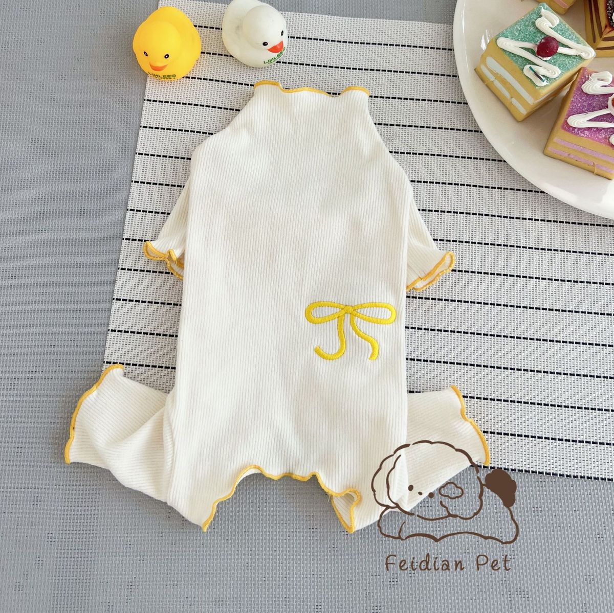 Boiding Pet Autumn Winter New Ribbed Wave Edge Embroidered Belly-Wrapping Four-Legged Pants For Cats And Dogs Cute_voghion.com