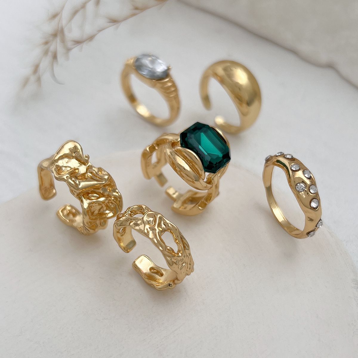 Niche Sweet Cool Ins Geometric Light Luxury Open Set Personality Index Finger Ring_voghion.com