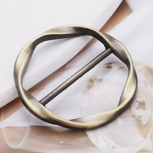 2024 Spring/Summer 5 Silk Scarf Loop Clip T-shirt Tie Clip, Women's Fashion Metal Circle Clip Garment Loop Holder_voghion.com