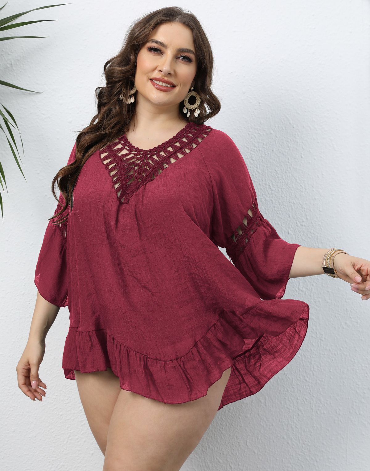 Beach Series Plus Size Women's Hand Hooked Patchwork Sexy Open Back Ruffle Short Beach Blouse_voghion.com