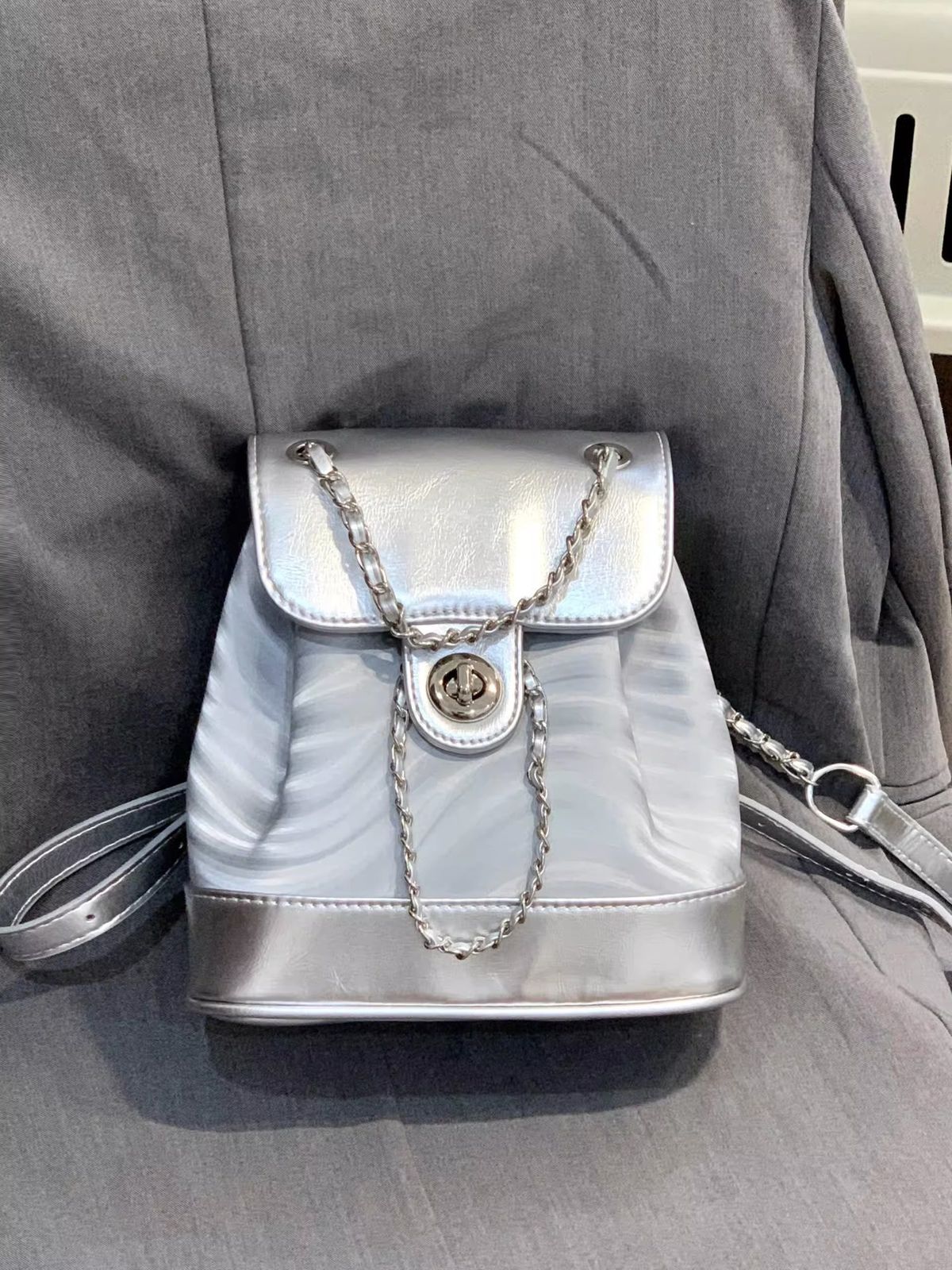 , Zaino estivo di nicchia, motivo a onde d'acqua, borse da donna super alla moda, abbigliamento da viaggio_voghion.com