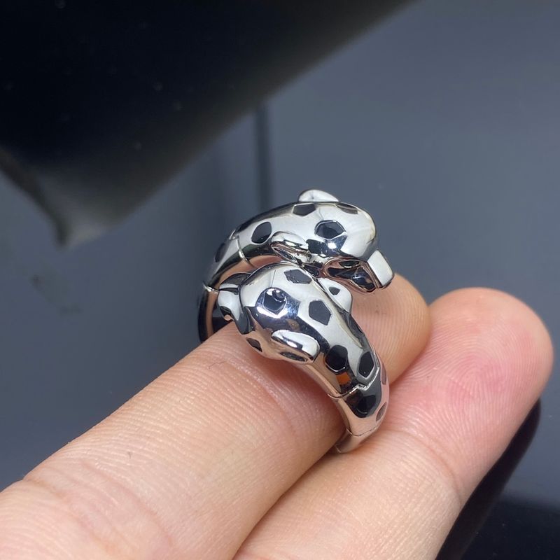 European and American brand fashionable women's rings paired with bright and luxurious engagement rings, fashionable wedding party jewelry, gift_voghion.com