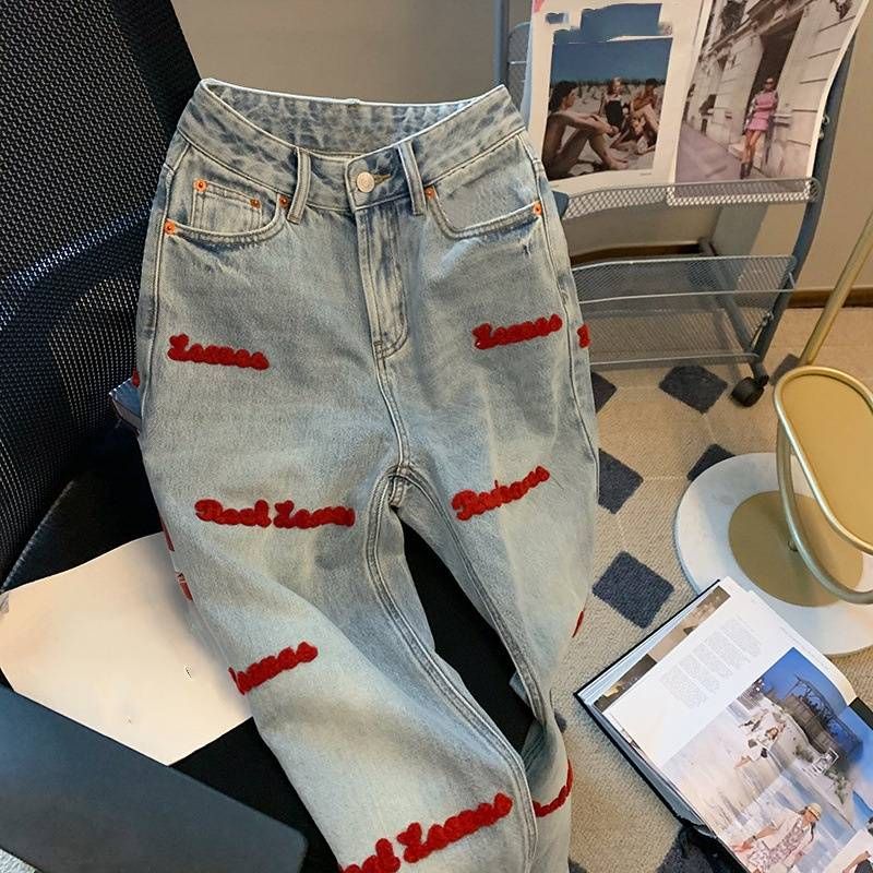 Abbigliamento da donna Ins Retro High Street Lettere Ricamate Jeans Donna Trendy Brand Design Pantaloni Larghi Dritti Gamba Larga Mopping_voghion.com