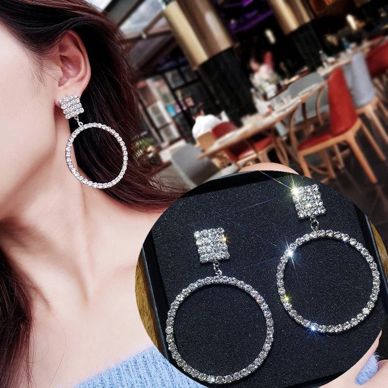 Fashion Large Circle Geometric Long Exaggerated Earrings Personalized Simple Temperament Diamond-set Super Flash Earrings_voghion.com