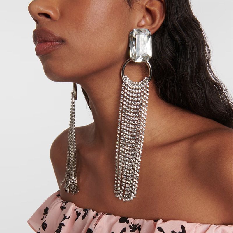 Orecchini lunghi alla moda con nappe di alta qualità, alla moda ed esagerati, con strass, accessori d'atmosfera per donna, orecchini_voghion.com