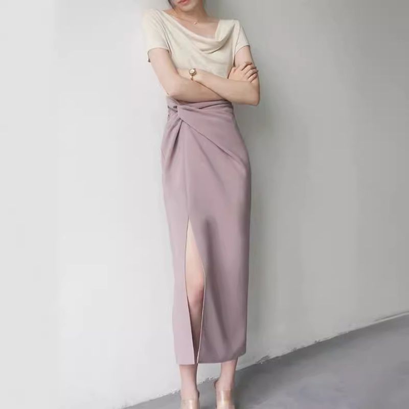 2024 Sommer Dunst Lila Kreuz Design Hohe Taille Seitenschlitz Über Knie Nischenrock Schickes Temperament Modisch_voghion.com