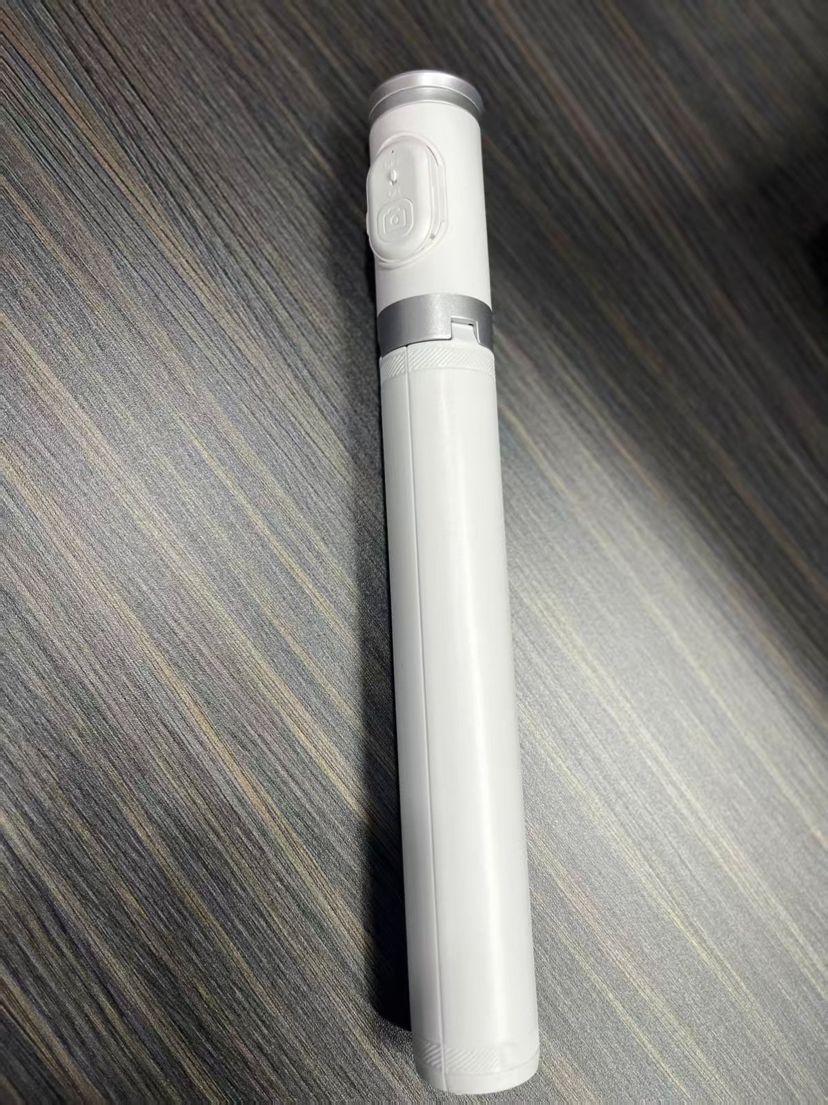 Nieuwe Lost Pole Bluetooth Selfie Pole Mobiele Selfie Pole Live Selfie Camera Statief Stand Selfie Camera_voghion.com