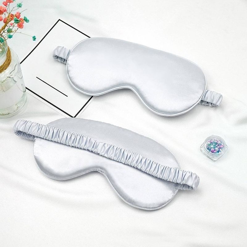 Satin-Schlafmaske – verstellbar und atmungsaktiv, 100 % lichtblockierend, unverzichtbar für Reisen und Nickerchen_voghion.com