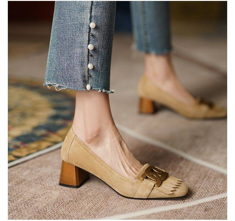 French Retro Metal-buckle Small Square Toe Single Shoes For Women With Medium Heels_voghion.com