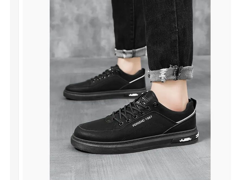 【 Store Hot Sale 】 NOCOPY Black Warrior Male 2025 New Casual Board For Kitchen And Work, Anti Slip Thick Soled Sports_voghion.com