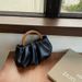 Borsa a tracolla mini Instagram con manico in legno plissettato a forma di nuvola portatile di design di nicchia, 2024, nuova marea_voghion.com