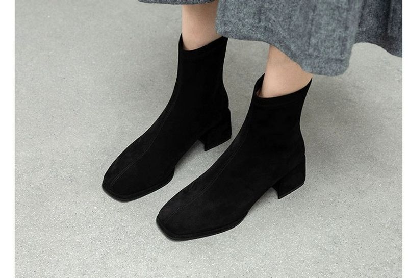 Little Short for Women Autumn Winter New Style Thick Heel Zipper Skinny Suede High Heels Martin Boots_voghion.com
