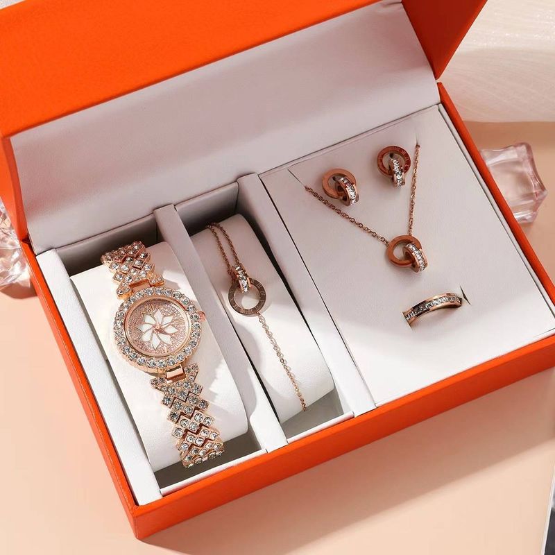 Moda para mujer, todo tachonado con pulsera de diamantes, reloj de pulsera con movimiento de cuarzo a la moda, caja de regalo, reloj de regalo de alta calidad para mujer_voghion.com