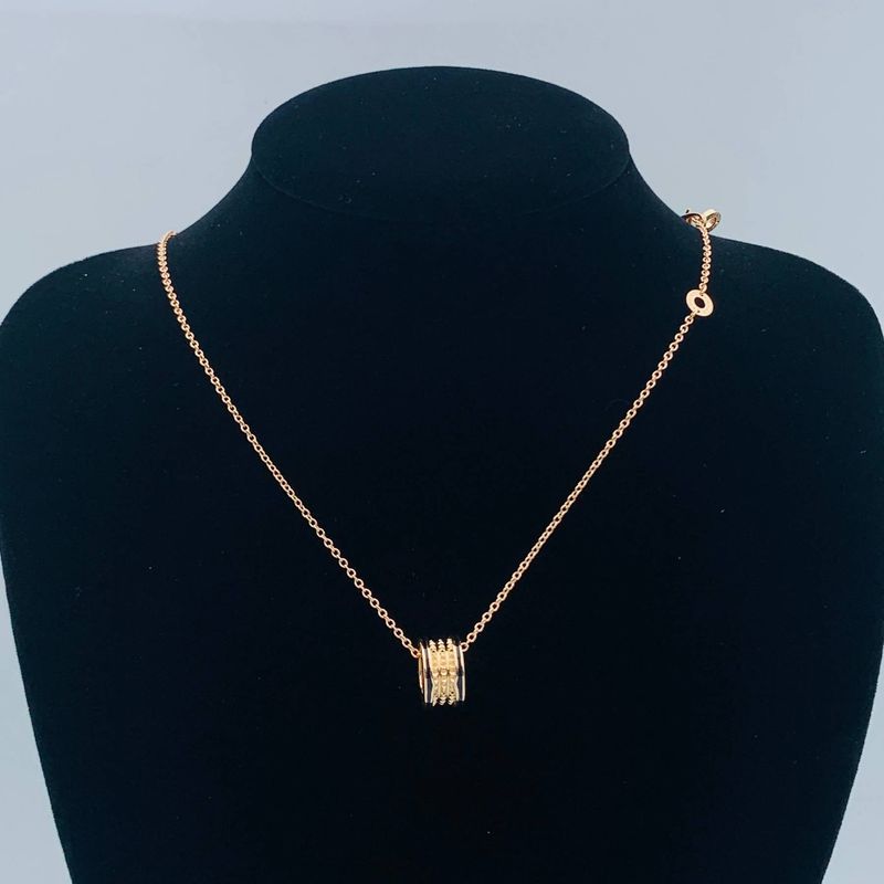 Chain Jewelry Design Sense New Exquisite Necklace Fashion Personality Luxury Jewelry_voghion.com