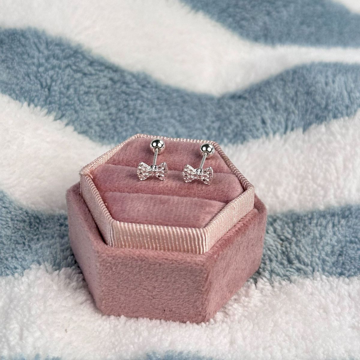 New Mini Petite Bowknot Versatile Screw Twist Bone Studs Ear Care No Removal Needed Earrings For Women_voghion.com