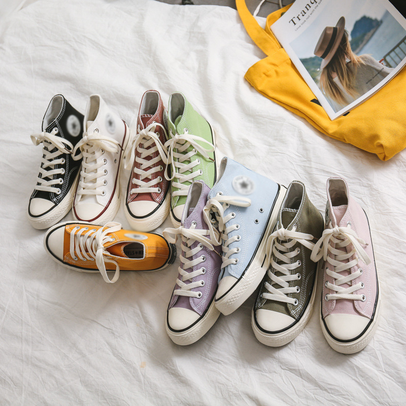 Chaussures en toile faites de trois produits vulcanisés S Re gravées chaussures décontractées pour couple haut version coréenne toutes les chaussures de skate pour étudiants hommes_voghion.com