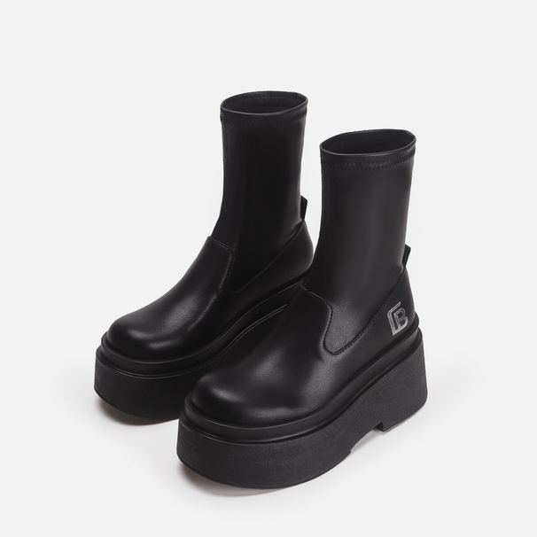 Elastische Plateaustiefel erhöhen die Beinform und machen die Beine schlanker. Süße, coole, oberschenkelhohe Röhrenstiefel_voghion.com