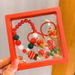 Set di gioielli natalizi per bambini, set di braccialetti e anelli con perline festive con ciondoli a forma di Babbo Natale, pupazzo di neve e albero in scatole regalo rosse, regalo per le feste e bomboniere Je_voghion.com