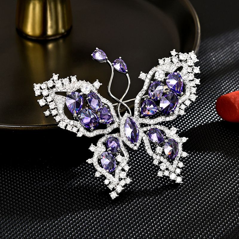 Let luksus, high-end farve zirkonium sommerfugl med en følelse af luksus, alsidig og udsøgt hule insekt bryst blomsterbroche _voghion.com