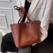 Genuine Leather Handbag 2025 Spring And Summer New Large-capacity Texture Commuting Shoulder Bag Fashion Versatile Daily Leisure Versatile_voghion.com