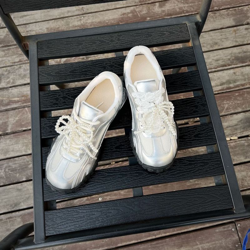 2,5 cm Innenhöhe erhöhen echtes Leder Forrest Gump Schuhe für Frauen 2025 Frühjahr und Sommer neue dickbesohlte Sportschuhe Casual_voghion.com