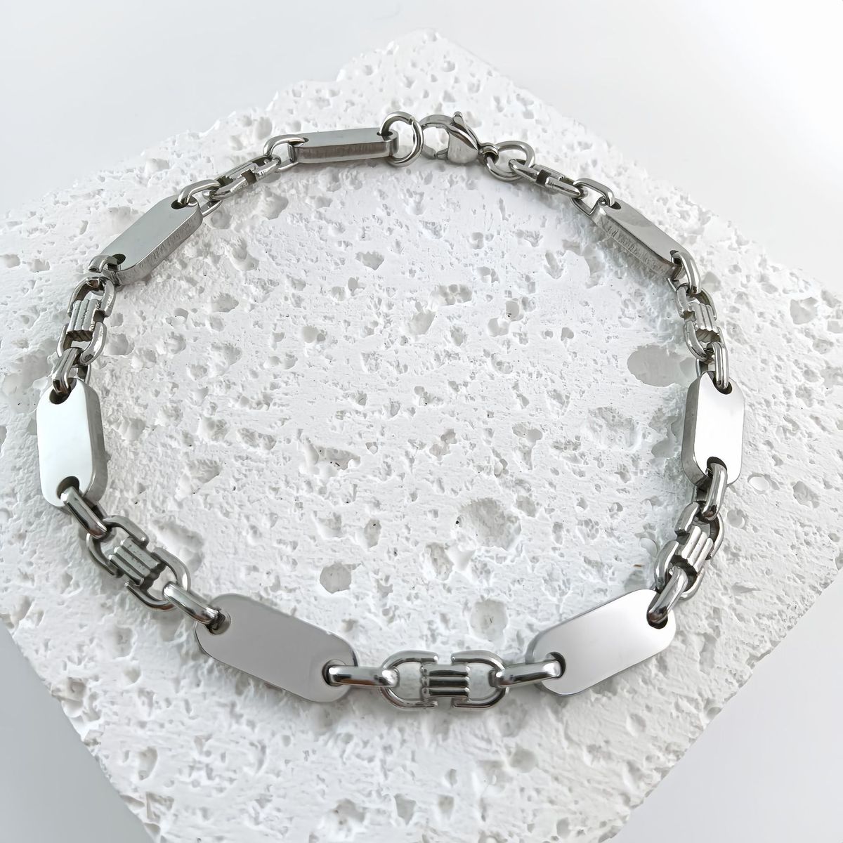 Men's Jewelry Handmade Chain Fashionable And Atmospheric Necklace Emperor Chain Smooth Stainless Steel Return Flat Link Chain Set_voghion.com