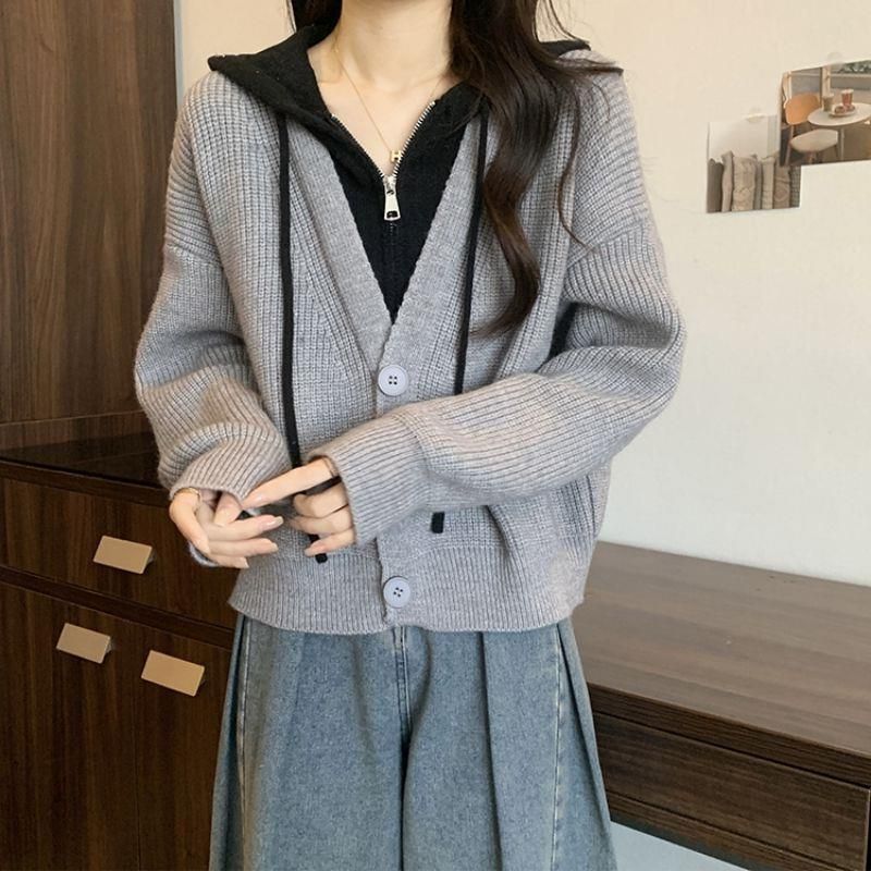 Design sense: Short hooded sweater jacket women, autumn and winter new style, slimming effect, zipper two-piece_voghion.com