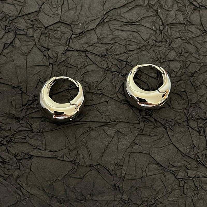 Francuske glatke galvanizirane 14K metalne svjetleće naušnice za svaki dan_voghion.com