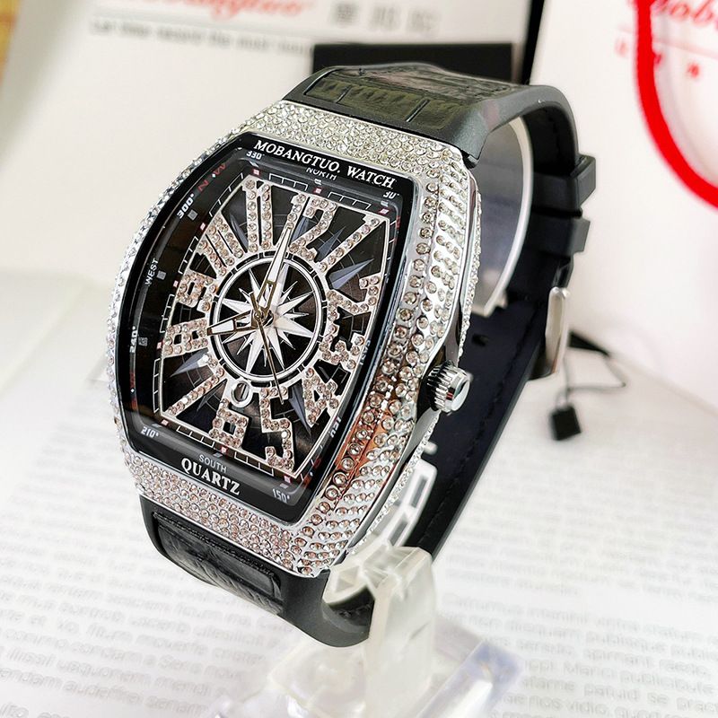 Herenhorloges Wijnvat Mode Herenhorloge Diamanten Ster Riem Waterdicht Quartz Horloge_voghion.com