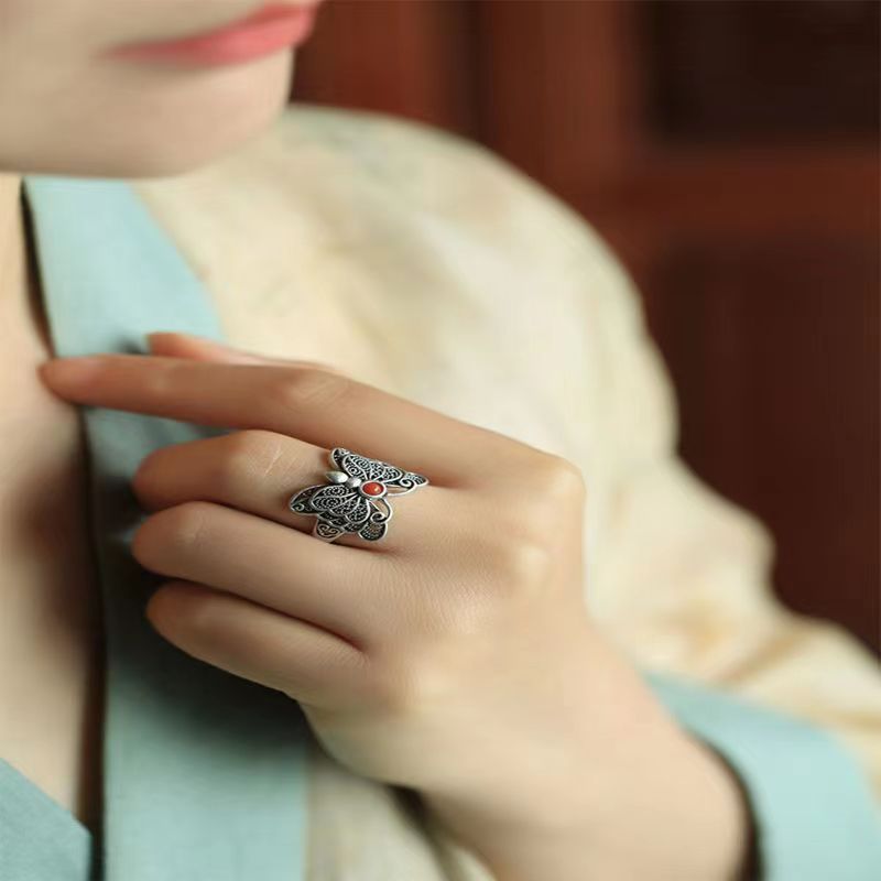 Anillo de mujer con diseño de nicho ajustable y elegante de mariposa con personalidad de estilo chino_voghion.com