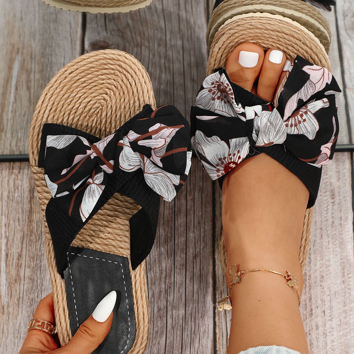 Γυναικεία Παπούτσια INS Χειροποίητα One Word Σχοινί Ψάθινο Υφαντό Four Seasons Νέα ραφές εξωτερικού χώρου Φιόγκος επίπεδη τακούνι παντόφλες για εξωτερικούς χώρους_voghion.com