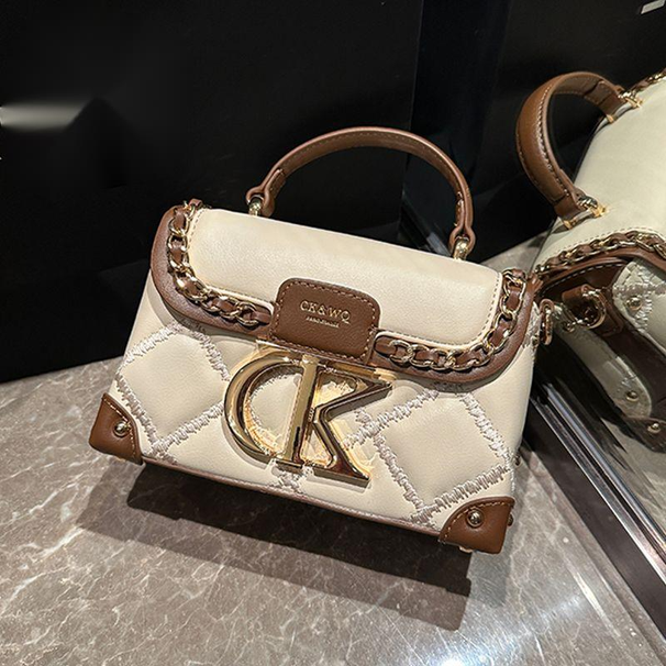 Chacai genuine leather texture color blocking high-end portable box for women's 2023 new niche light luxury single_voghion.com