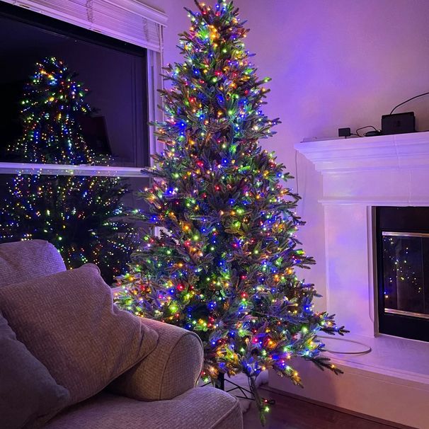 100M Christmas Fairy Lights - Philips LED Copper Wire String Lights, IP44 Waterproof, Remote Control, 8 Modes (2000 LEDs, 6000H Lifespan)_voghion.com